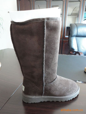 批发麂皮绒雪地靴 品质与价格的双重优势